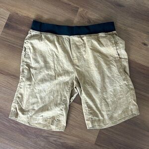 Prana Vaha shorts